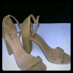 Merona 9.5 Tan Heel Strap